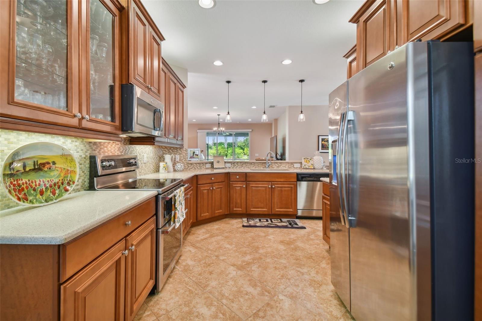 15626 AURORA LAKE CIR, WIMAUMA, FL, 33598