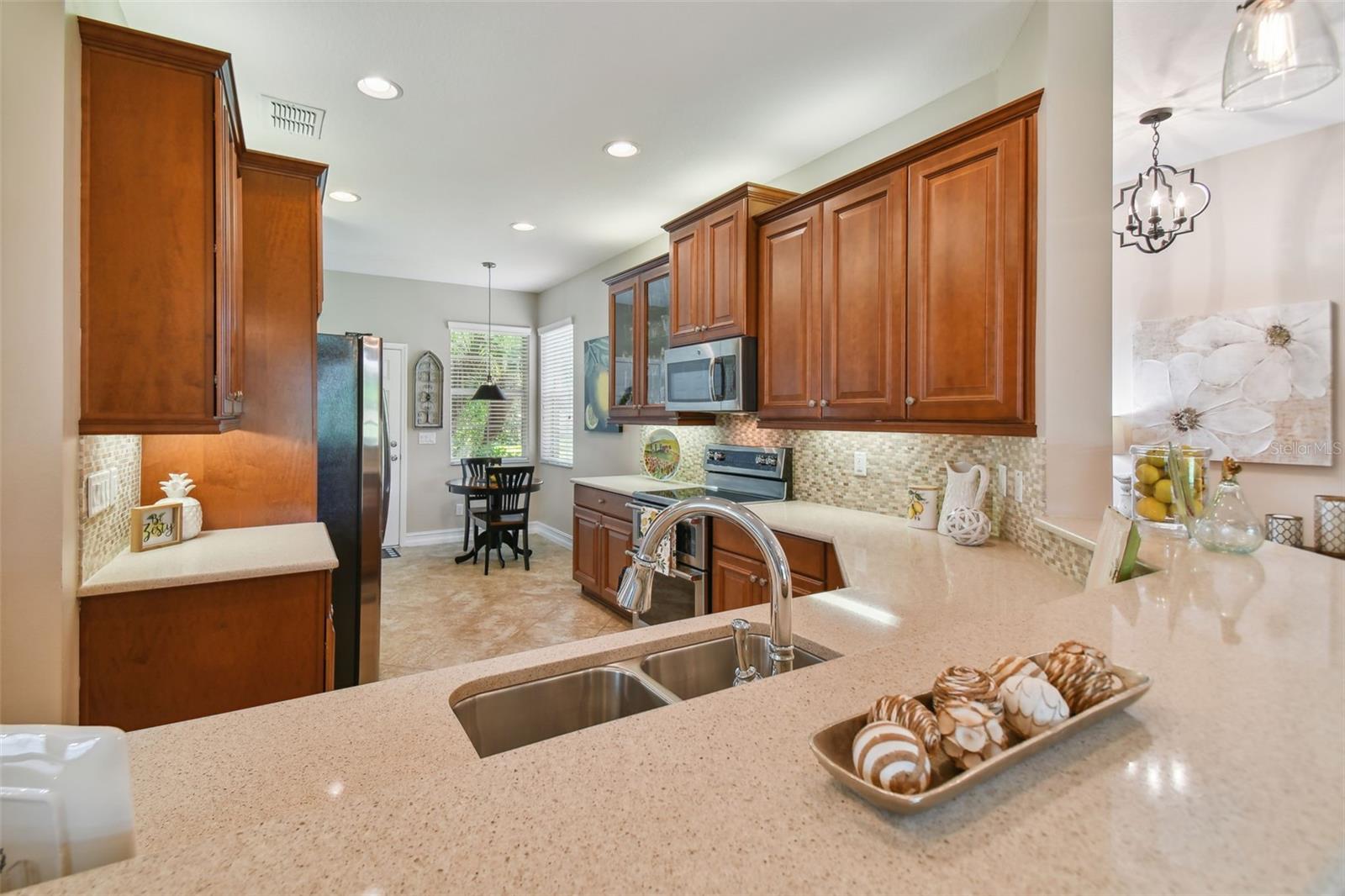 15626 AURORA LAKE CIR, WIMAUMA, FL, 33598