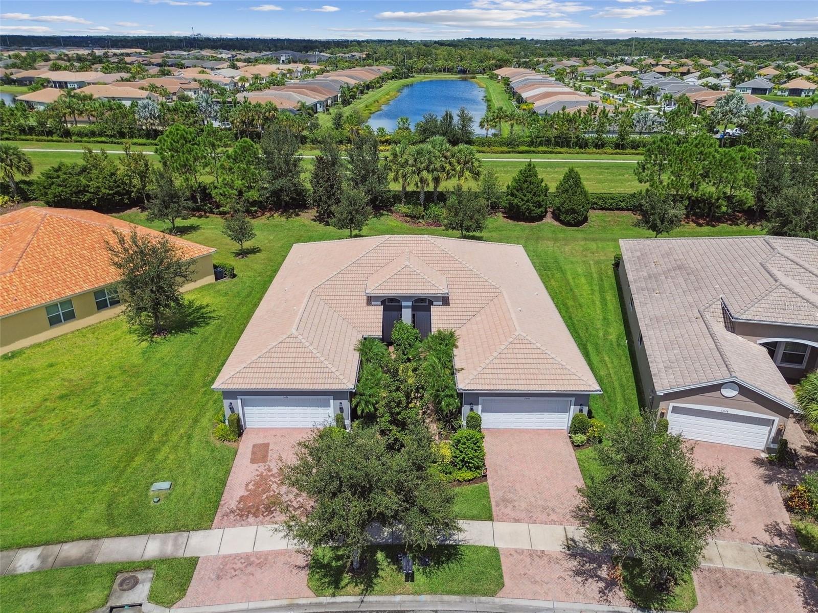 15626 AURORA LAKE CIR, WIMAUMA, FL, 33598