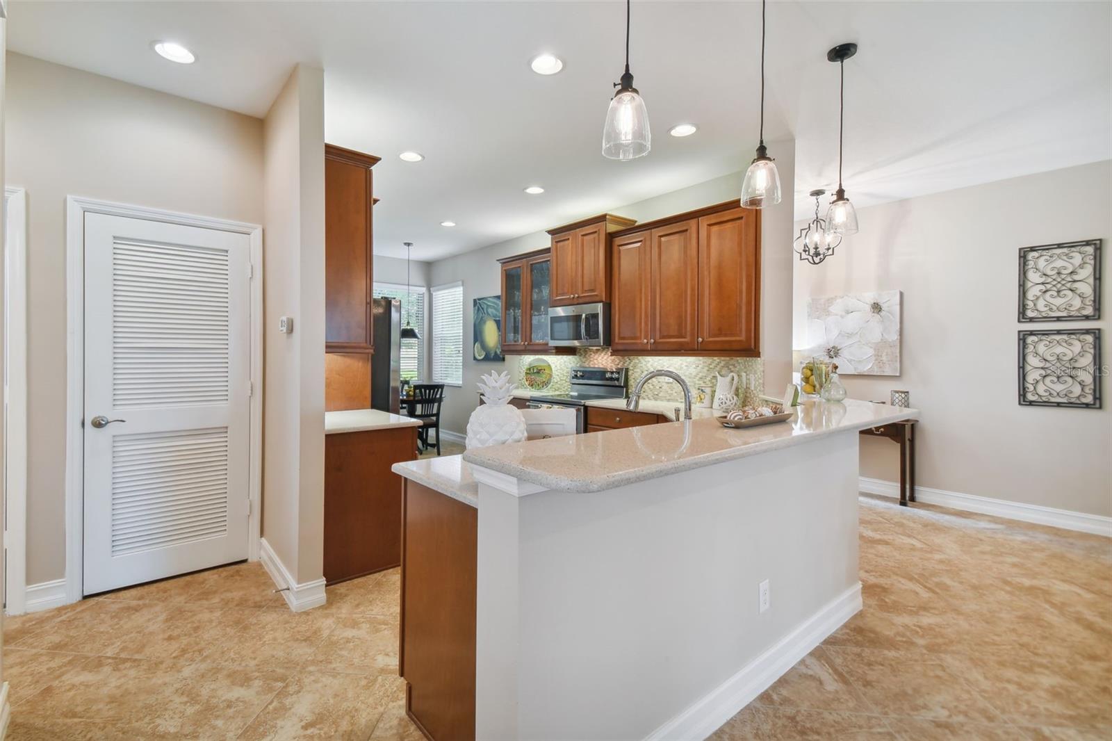 15626 AURORA LAKE CIR, WIMAUMA, FL, 33598