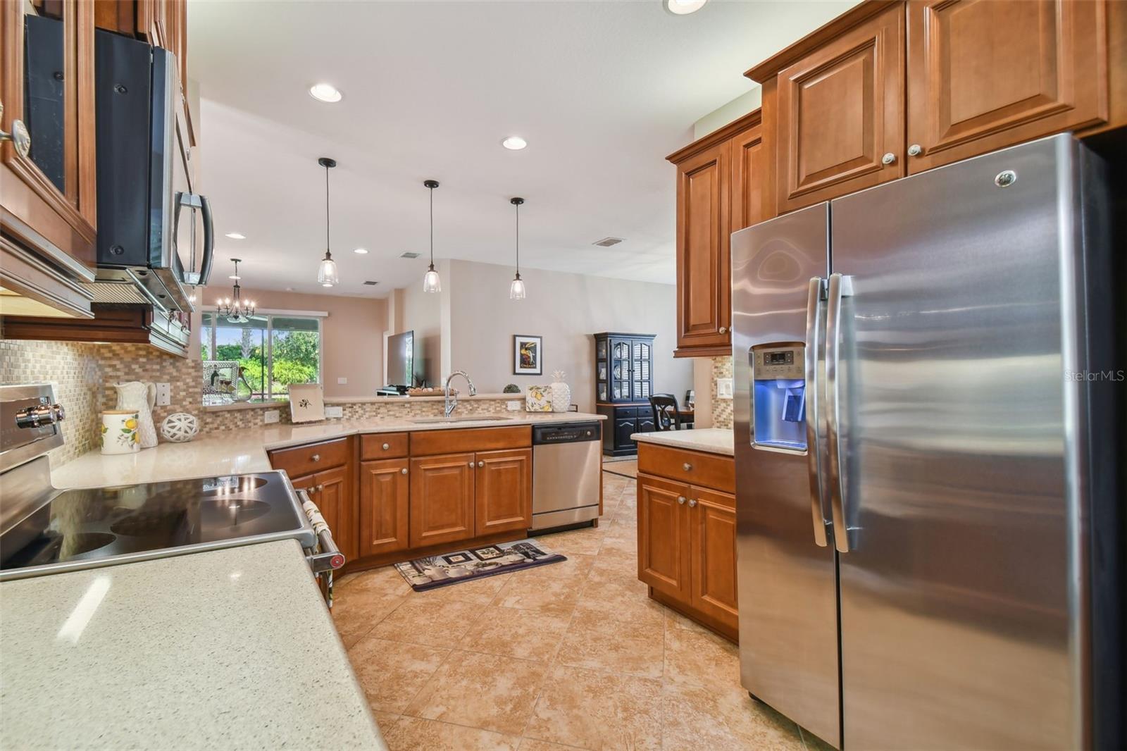 15626 AURORA LAKE CIR, WIMAUMA, FL, 33598