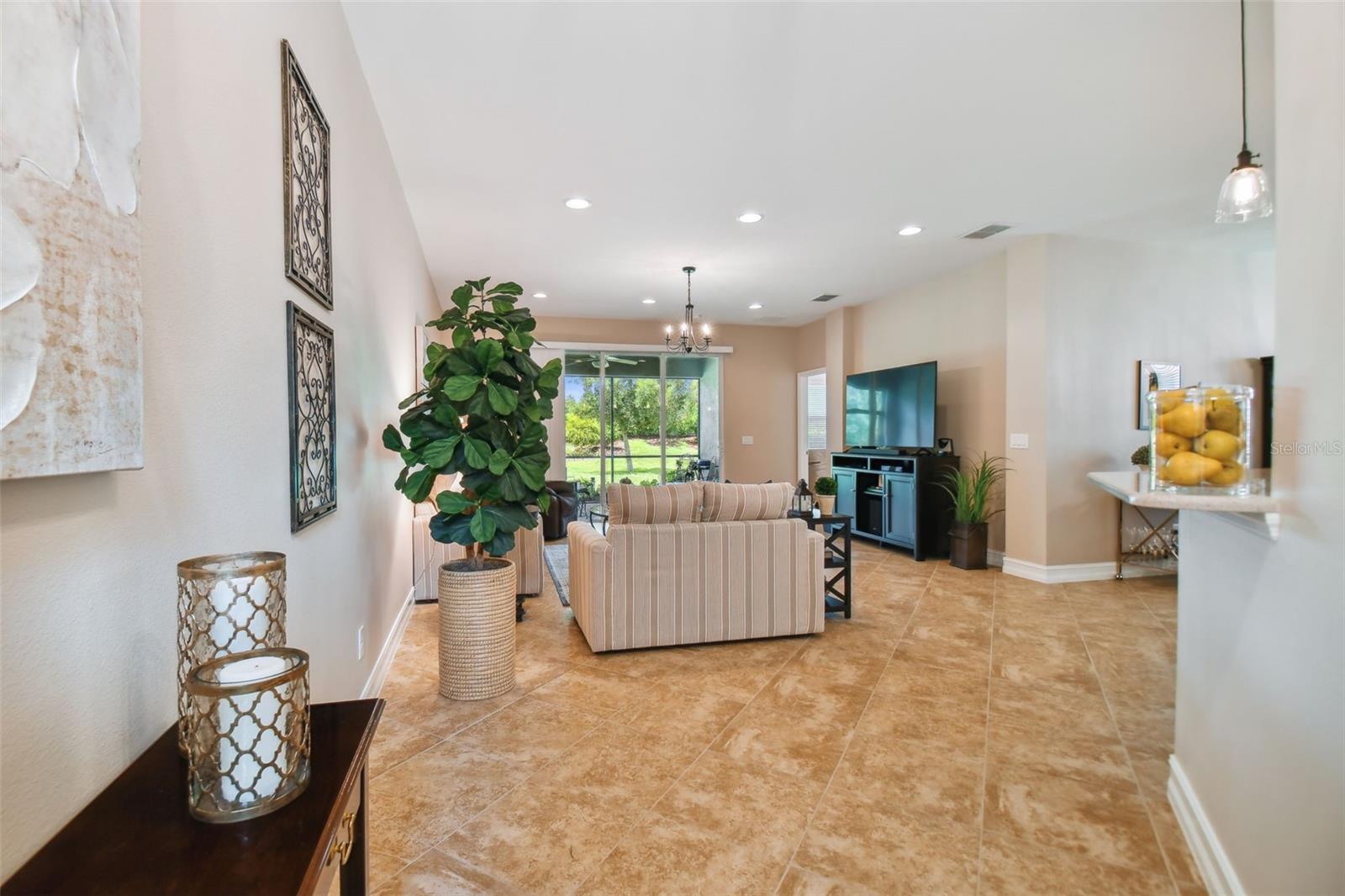 15626 AURORA LAKE CIR, WIMAUMA, FL, 33598