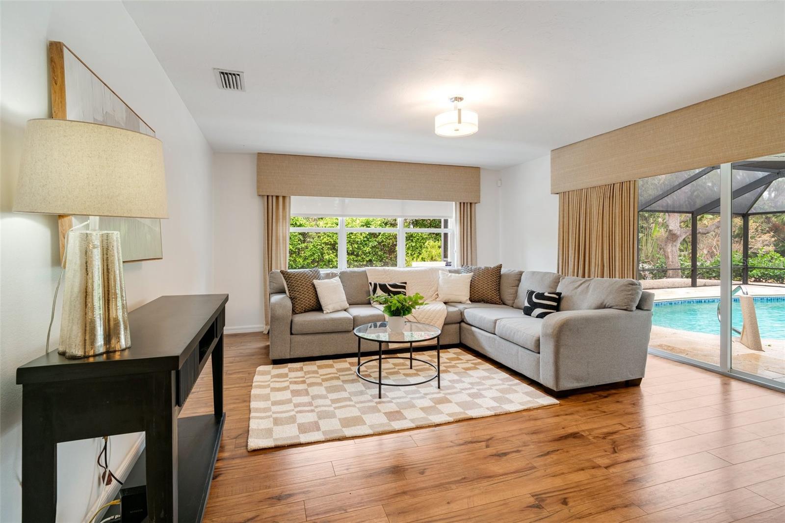 1906 HILLSDALE PL, SARASOTA, FL, 34231
