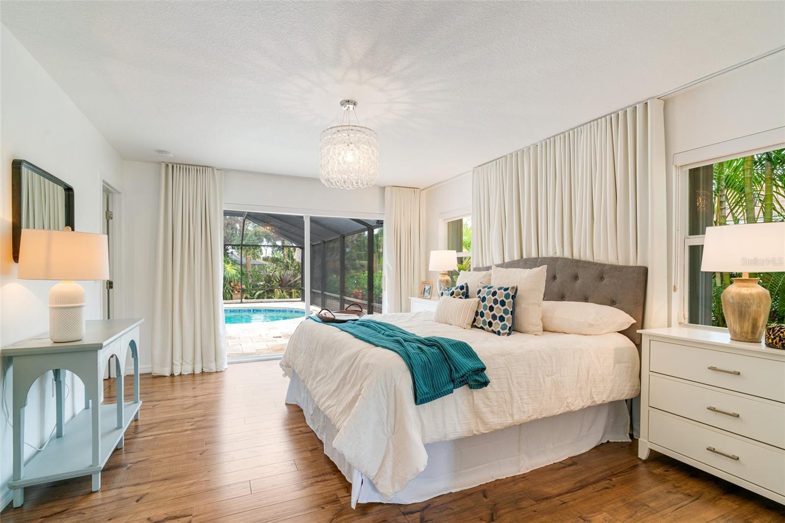 1906 HILLSDALE PL, SARASOTA, FL, 34231