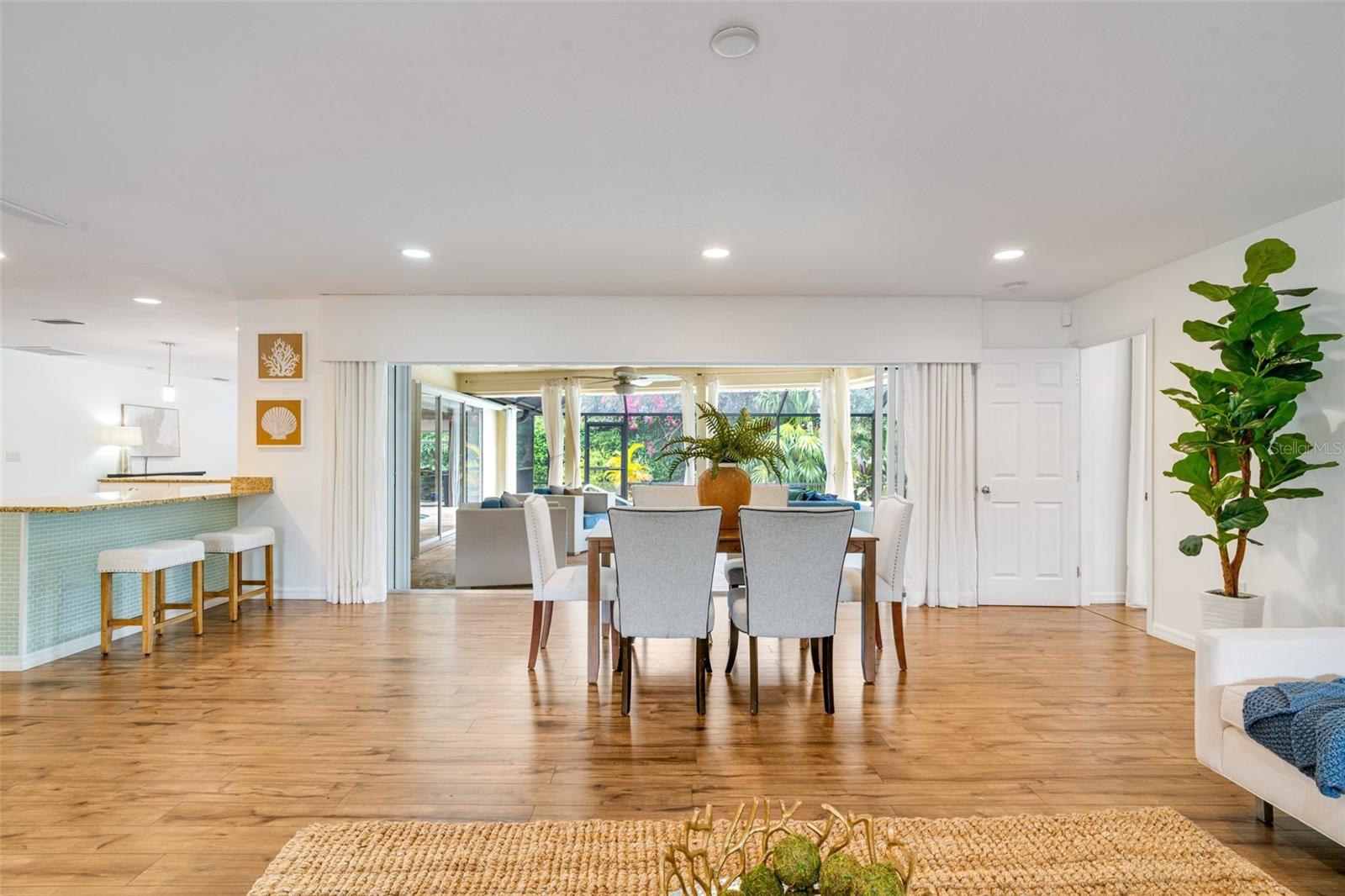 1906 HILLSDALE PL, SARASOTA, FL, 34231