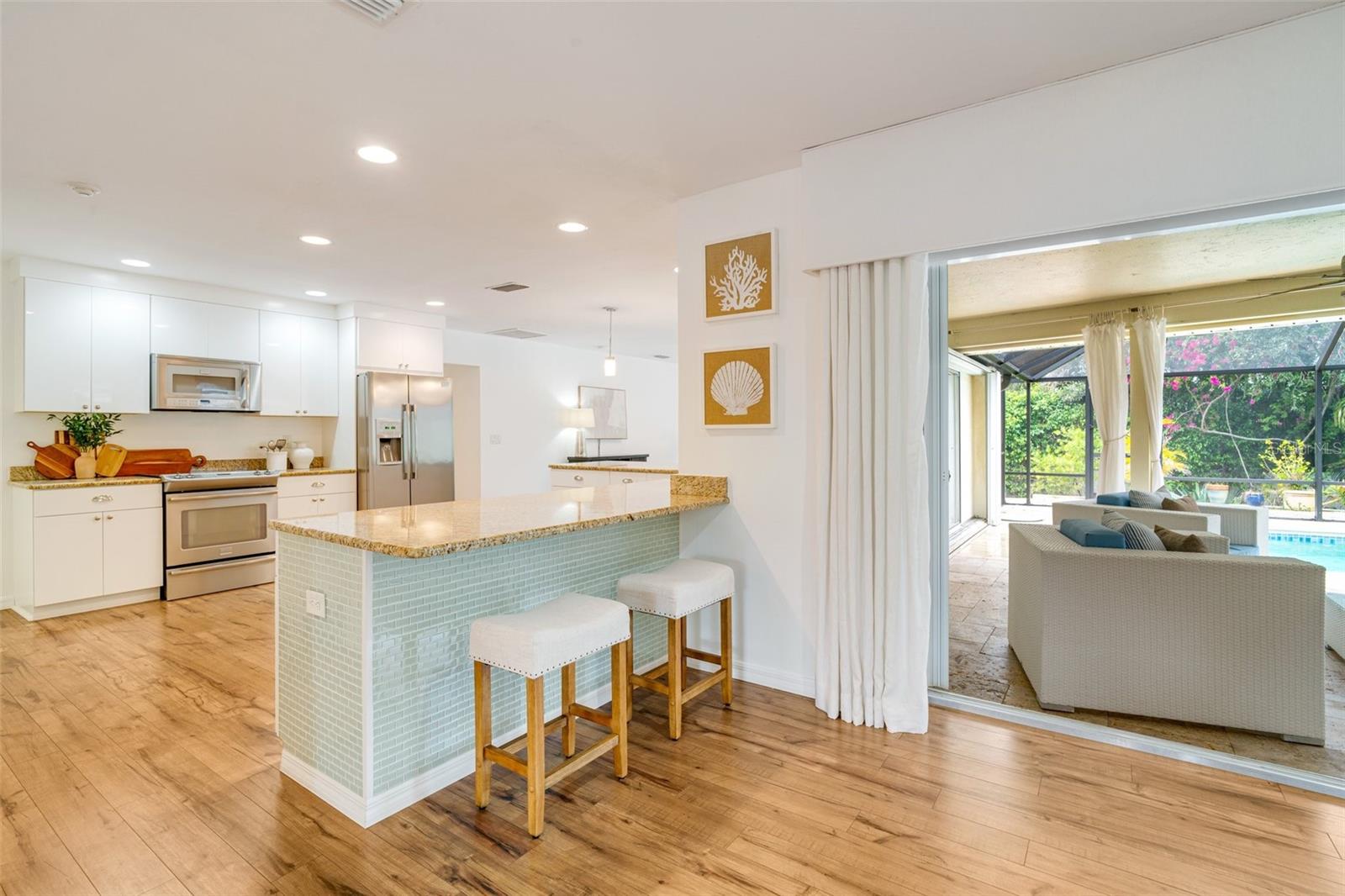 1906 HILLSDALE PL, SARASOTA, FL, 34231