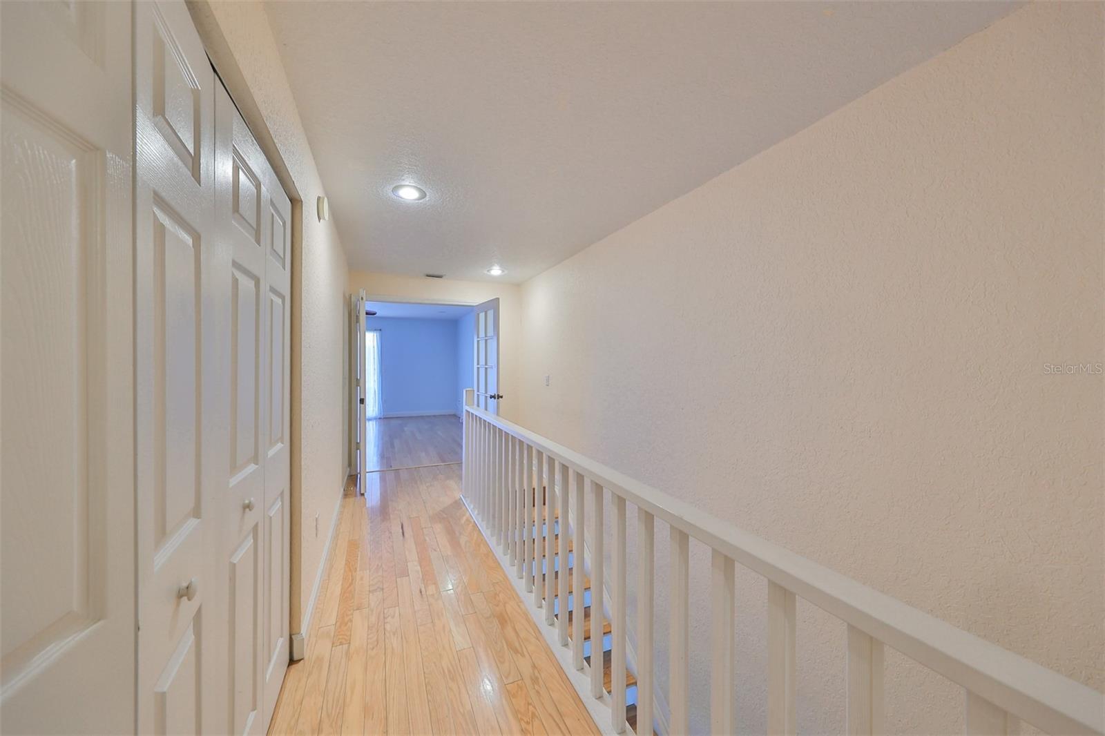 521 PINELLAS BAYWAY S #202, ST PETERSBURG, FL, 33715