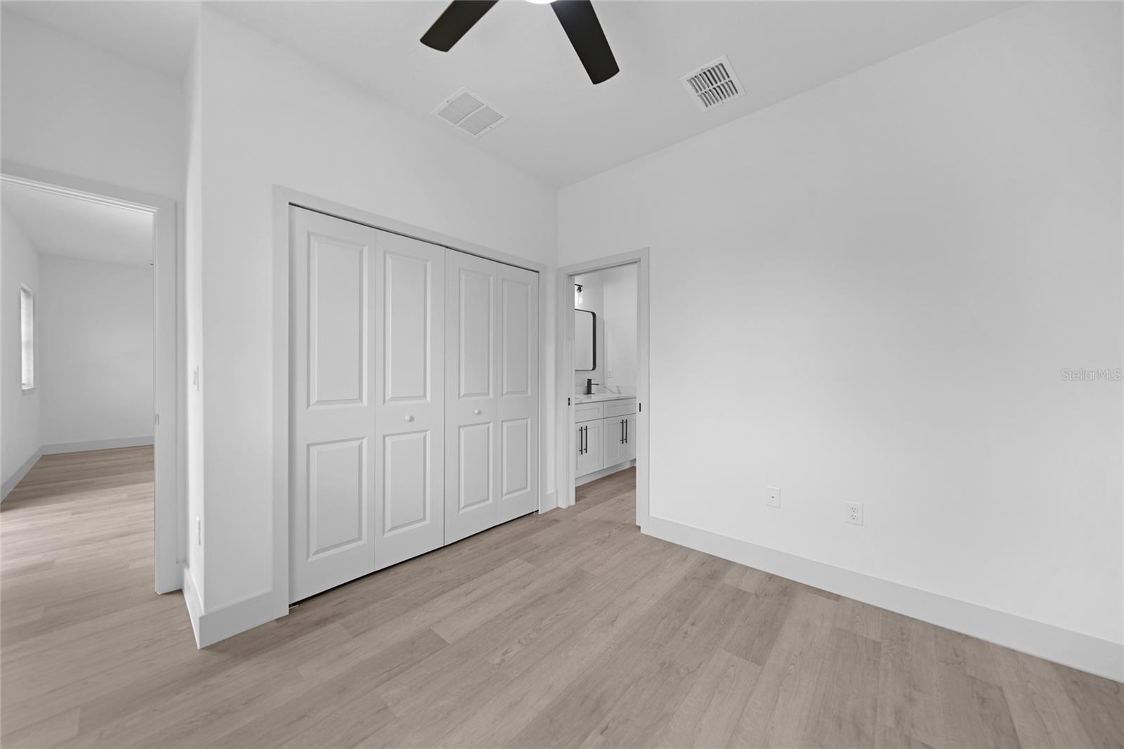 6 TEE VIEW RD, ROTONDA WEST, FL, 33947