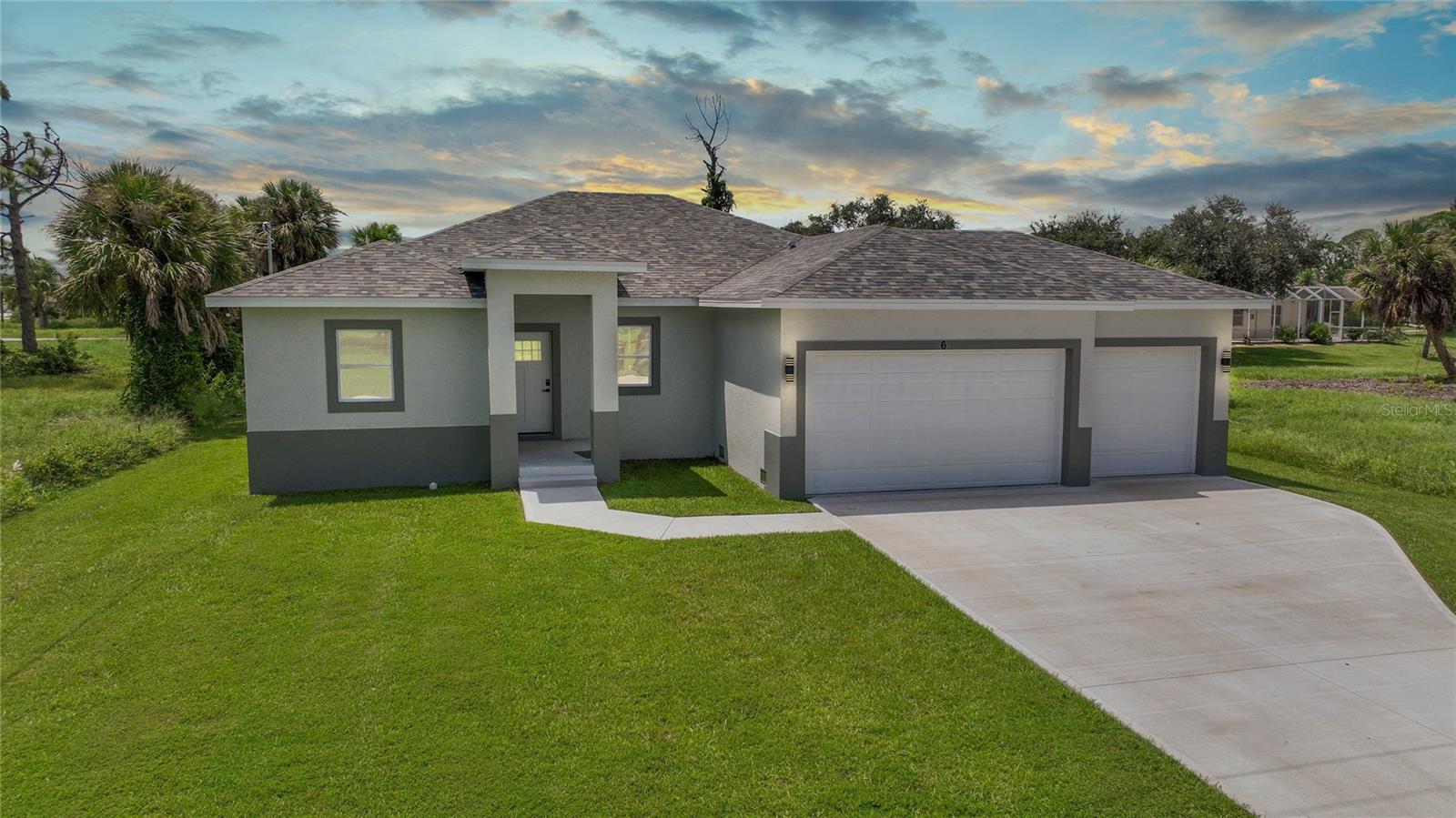 6 TEE VIEW RD, ROTONDA WEST, FL, 33947