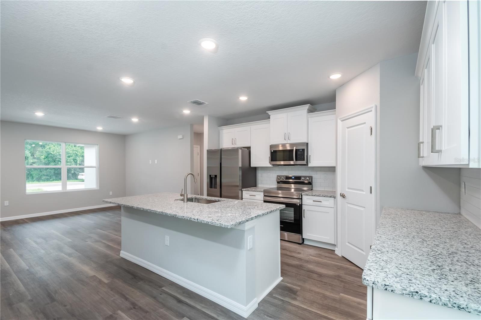 160 GUAVA TER, OCALA, FL, 34472