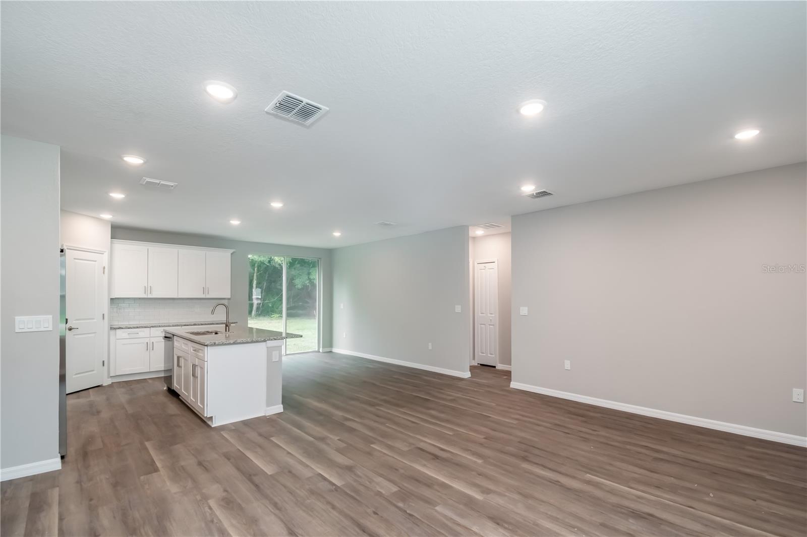 160 GUAVA TER, OCALA, FL, 34472