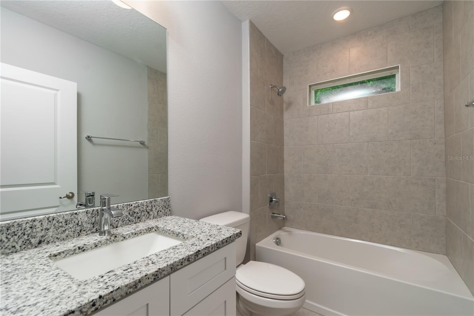 160 GUAVA TER, OCALA, FL, 34472