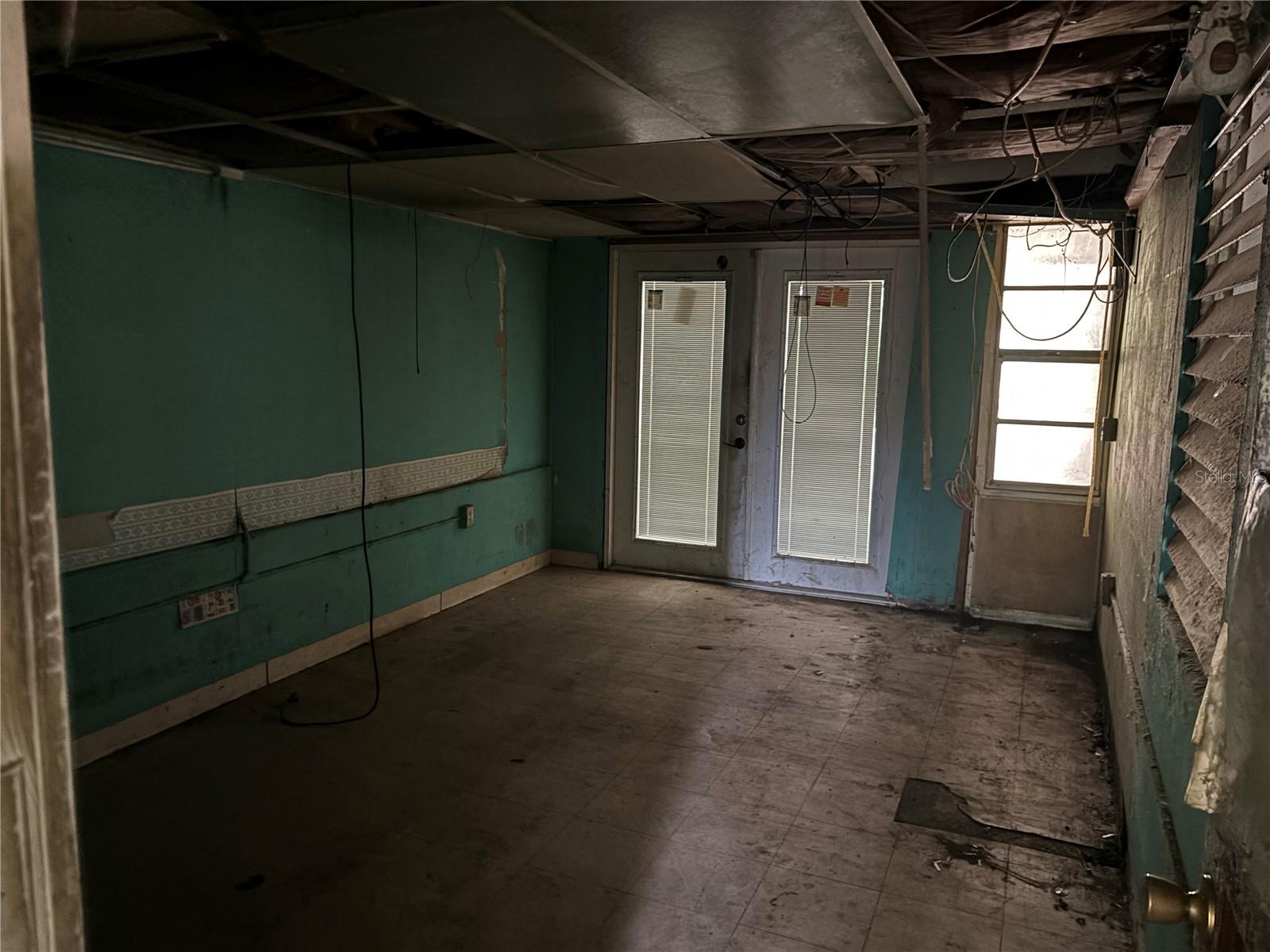 709 1ST AVE NE, LARGO, FL, 33770