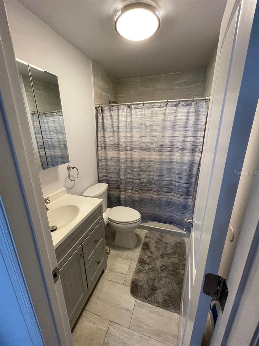 3274 S SEMORAN BLVD #2, ORLANDO, FL, 32822
