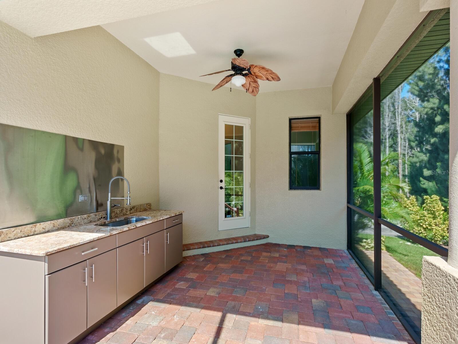12313 BAYPOINTE TER, CORTEZ, FL, 34215