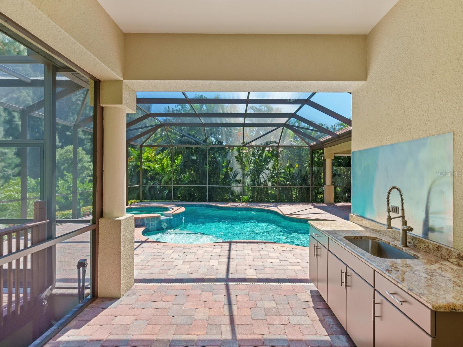 12313 BAYPOINTE TER, CORTEZ, FL, 34215