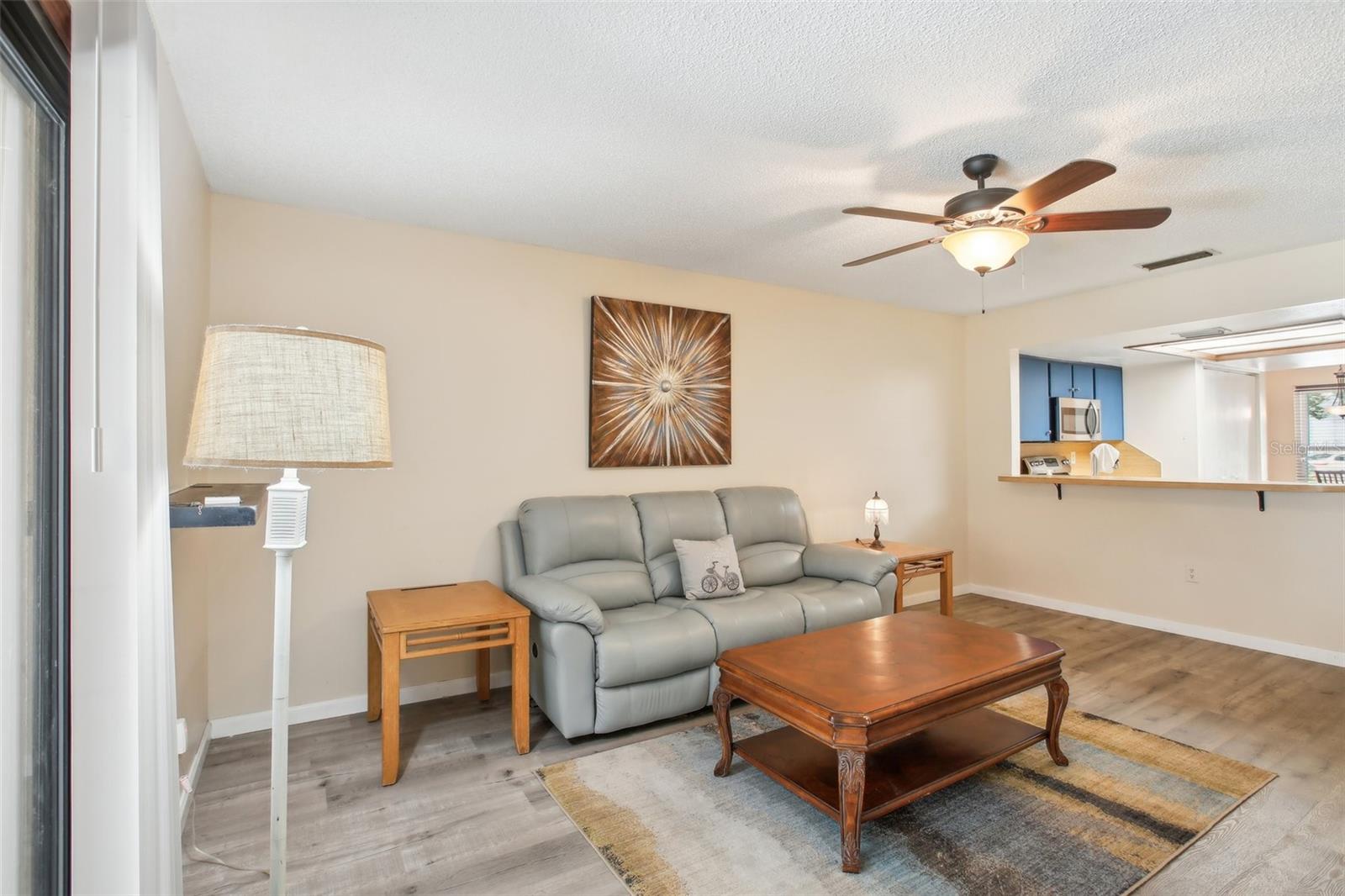 947 VILLAGE DR, BROOKSVILLE, FL, 34601