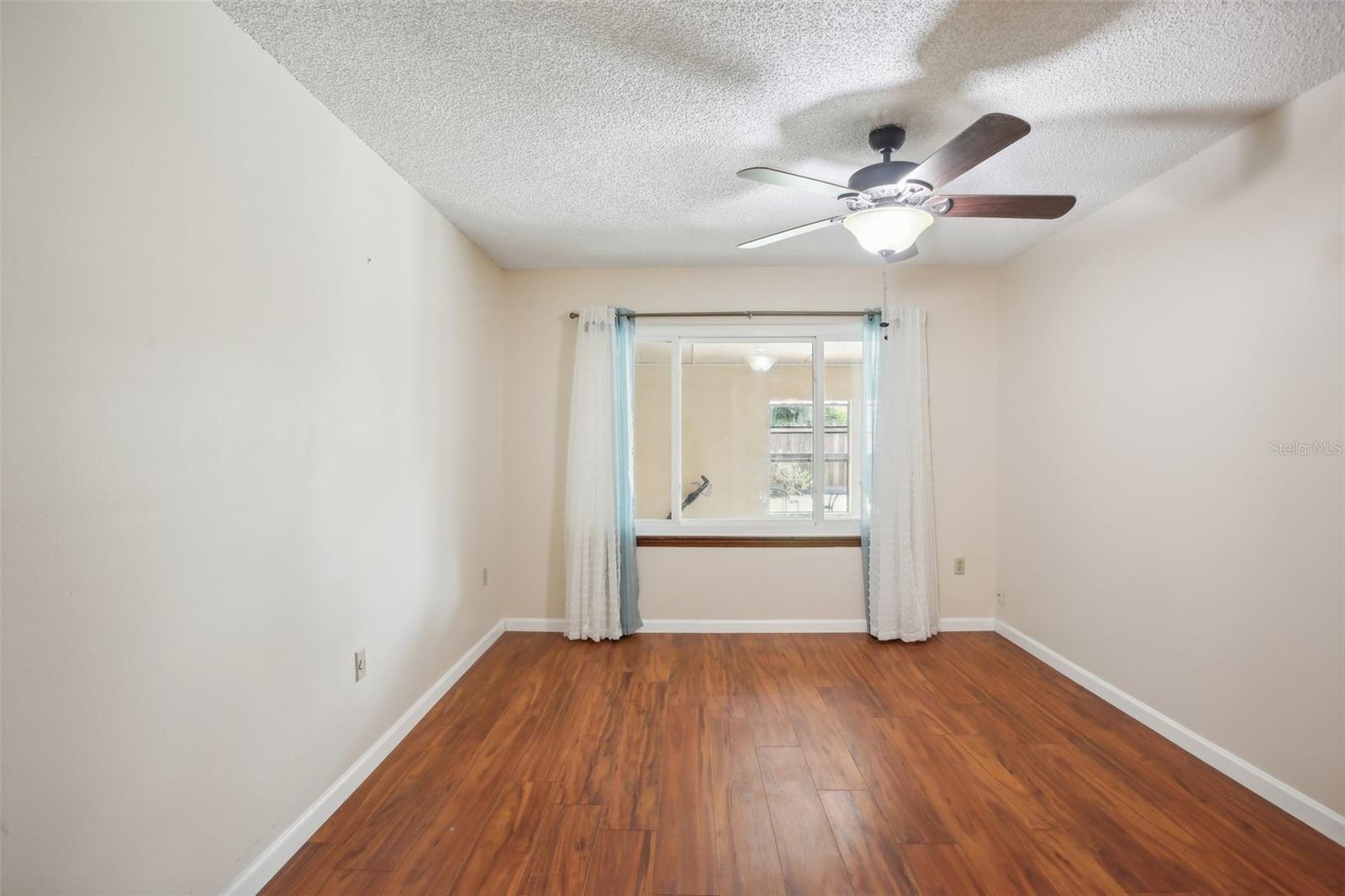 947 VILLAGE DR, BROOKSVILLE, FL, 34601
