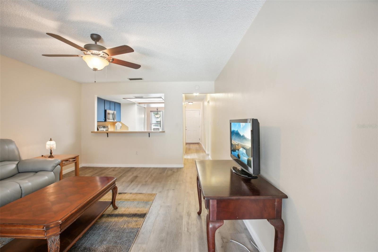 947 VILLAGE DR, BROOKSVILLE, FL, 34601