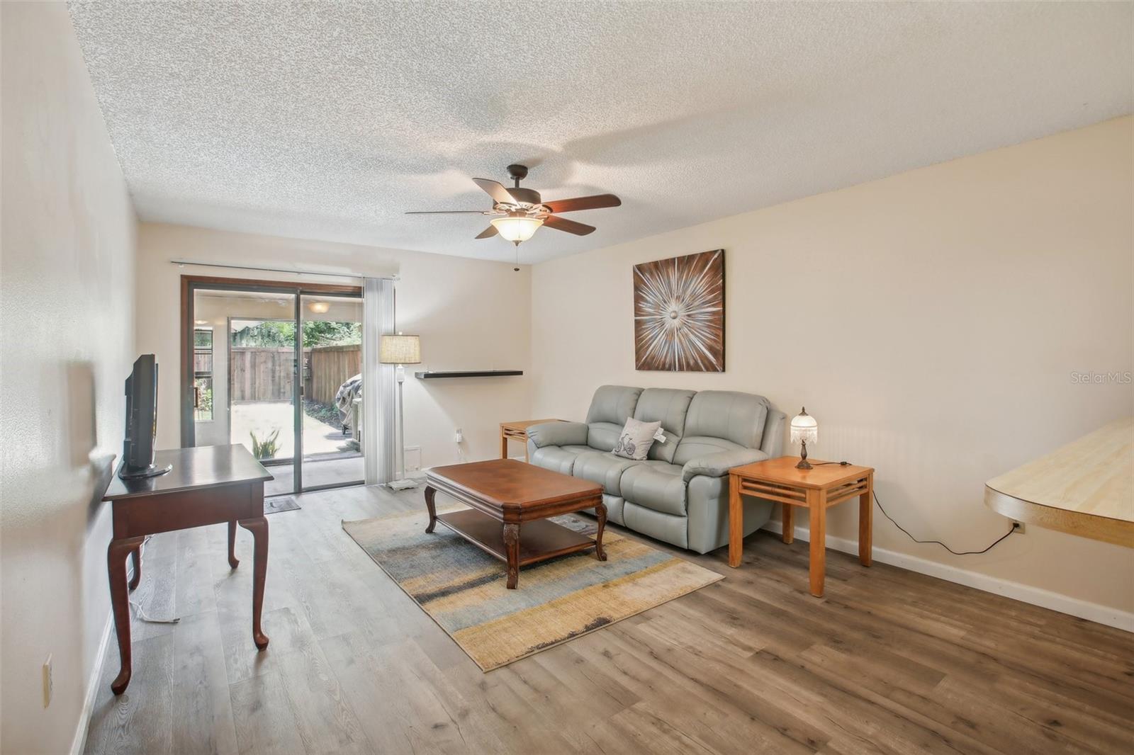 947 VILLAGE DR, BROOKSVILLE, FL, 34601