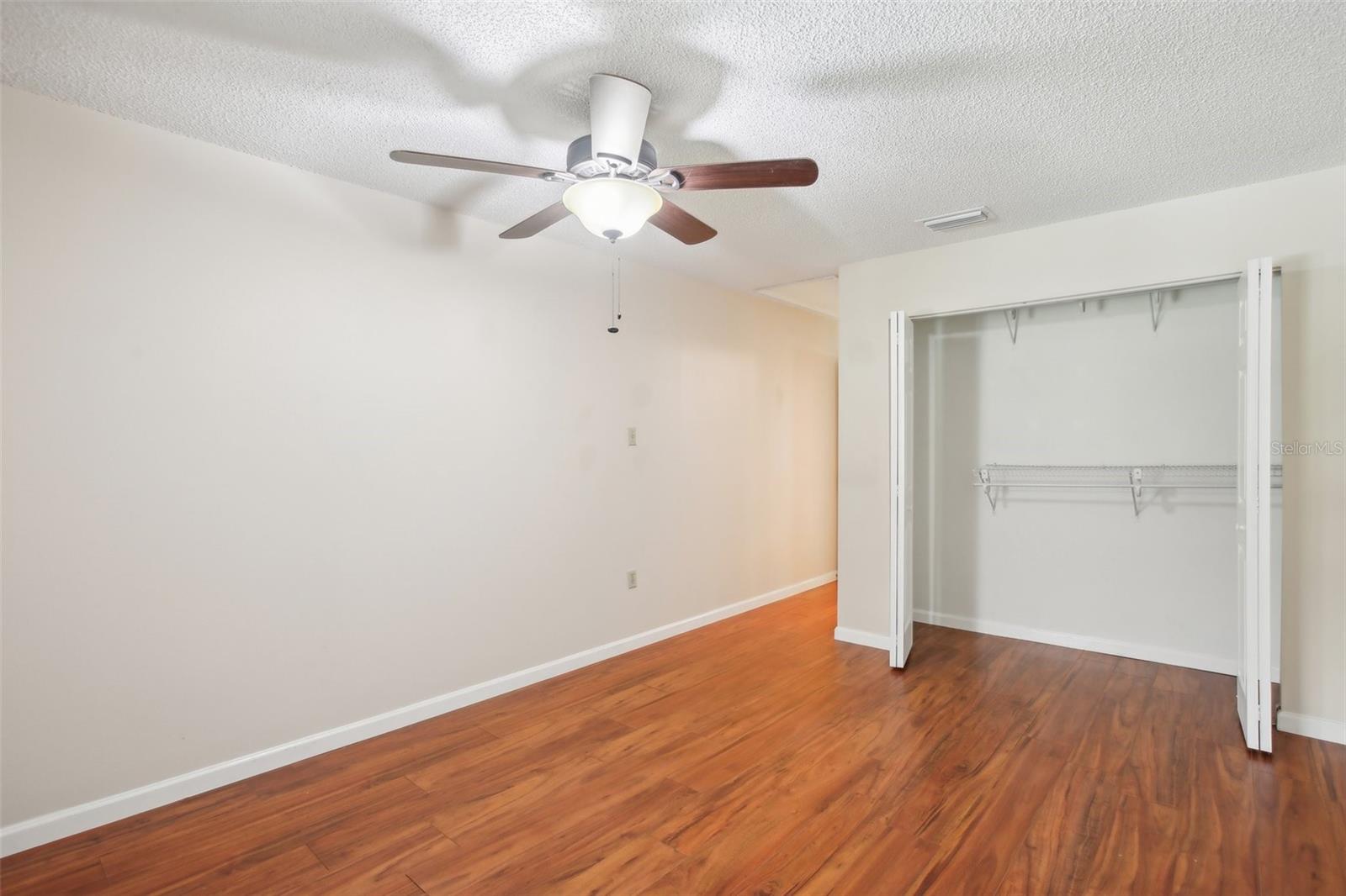 947 VILLAGE DR, BROOKSVILLE, FL, 34601