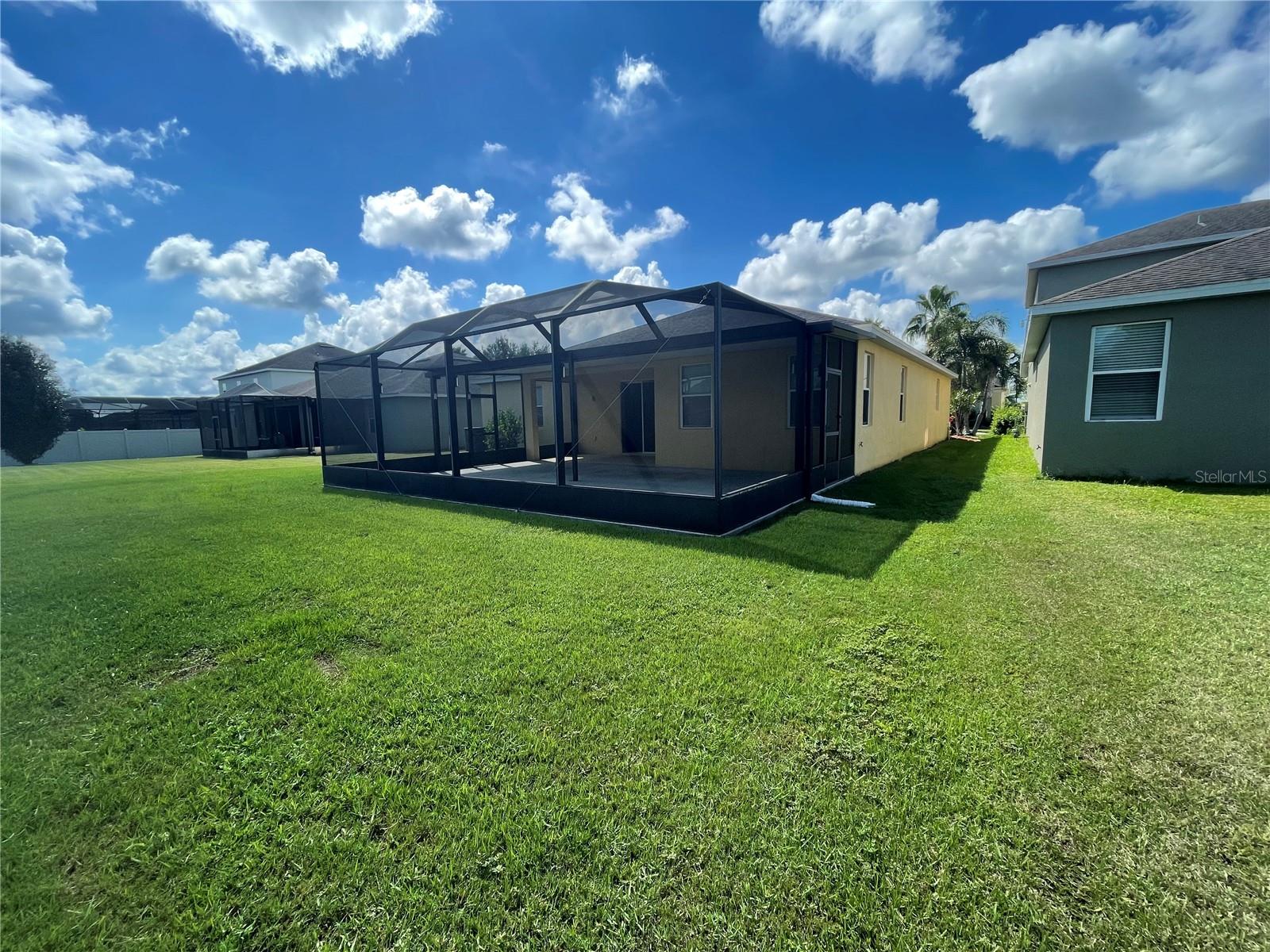 11406 LAKE LUCAYA DR, RIVERVIEW, FL, 33579