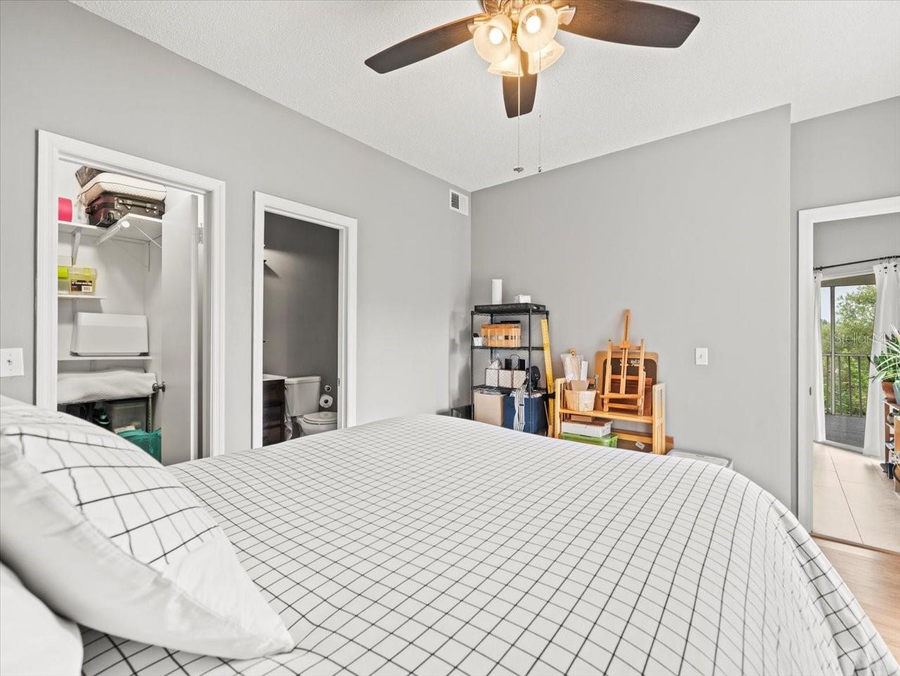 4115 CHATHAM OAK CT #222, TAMPA, FL, 33624