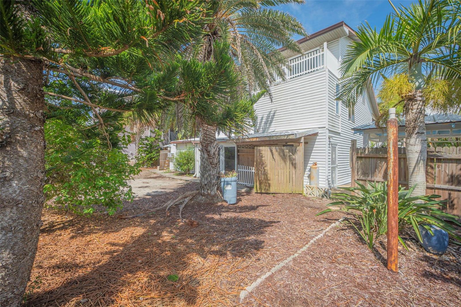 830 EEL AVE, NEW SMYRNA BEACH, FL, 32169