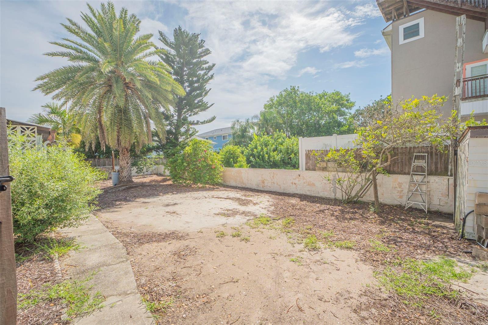 830 EEL AVE, NEW SMYRNA BEACH, FL, 32169