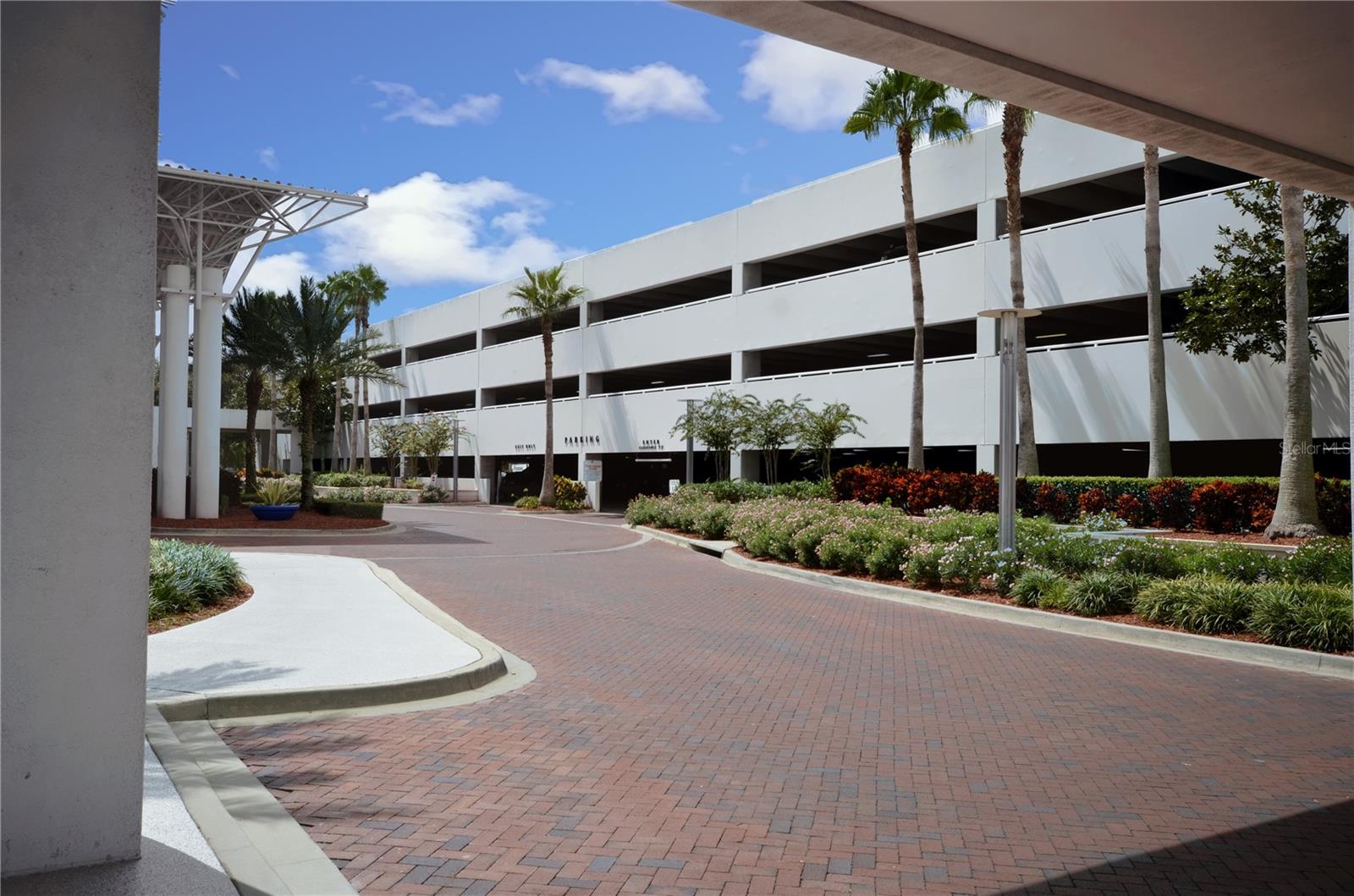241 RIVERSIDE DR #510, HOLLY HILL, FL, 32117