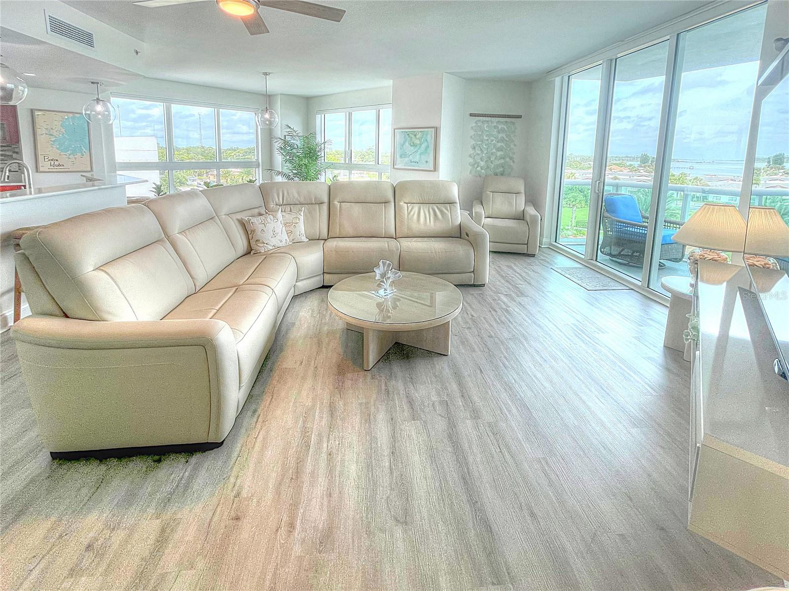 241 RIVERSIDE DR #510, HOLLY HILL, FL, 32117