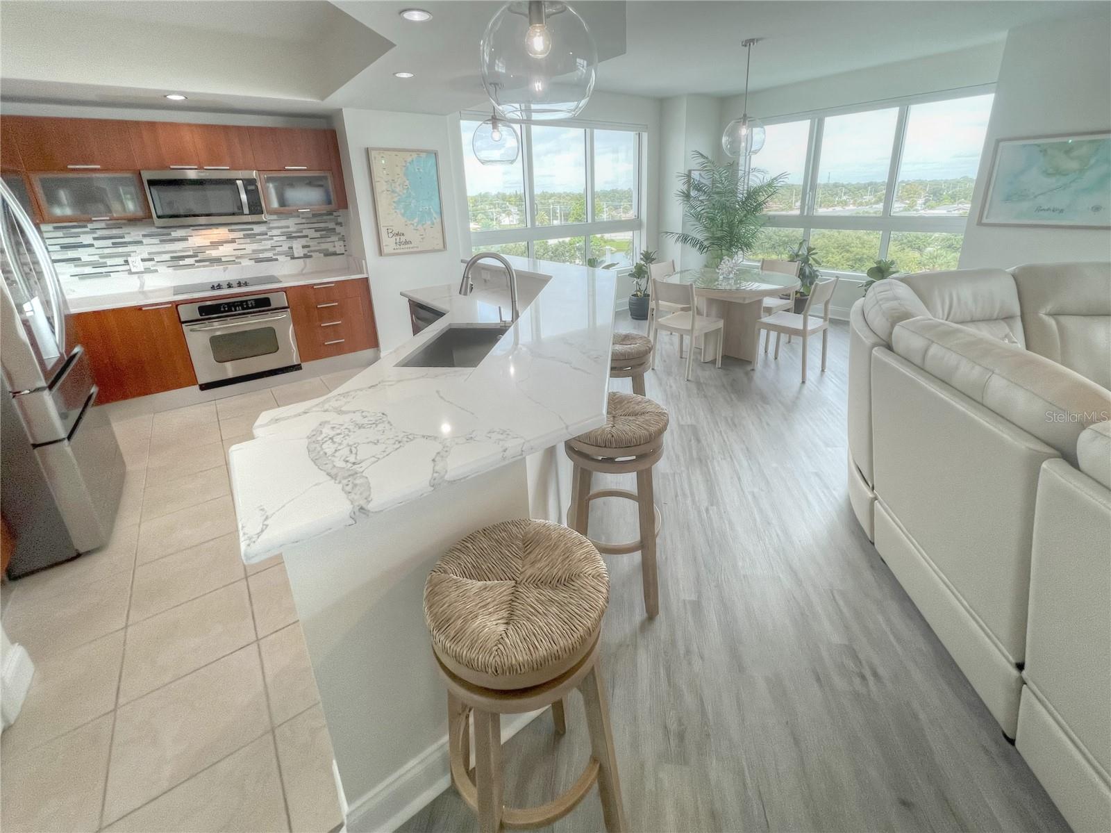 241 RIVERSIDE DR #510, HOLLY HILL, FL, 32117