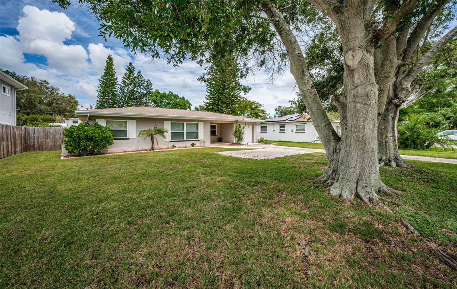 7051 HIBISCUS AVE S, SOUTH PASADENA, FL, 33707