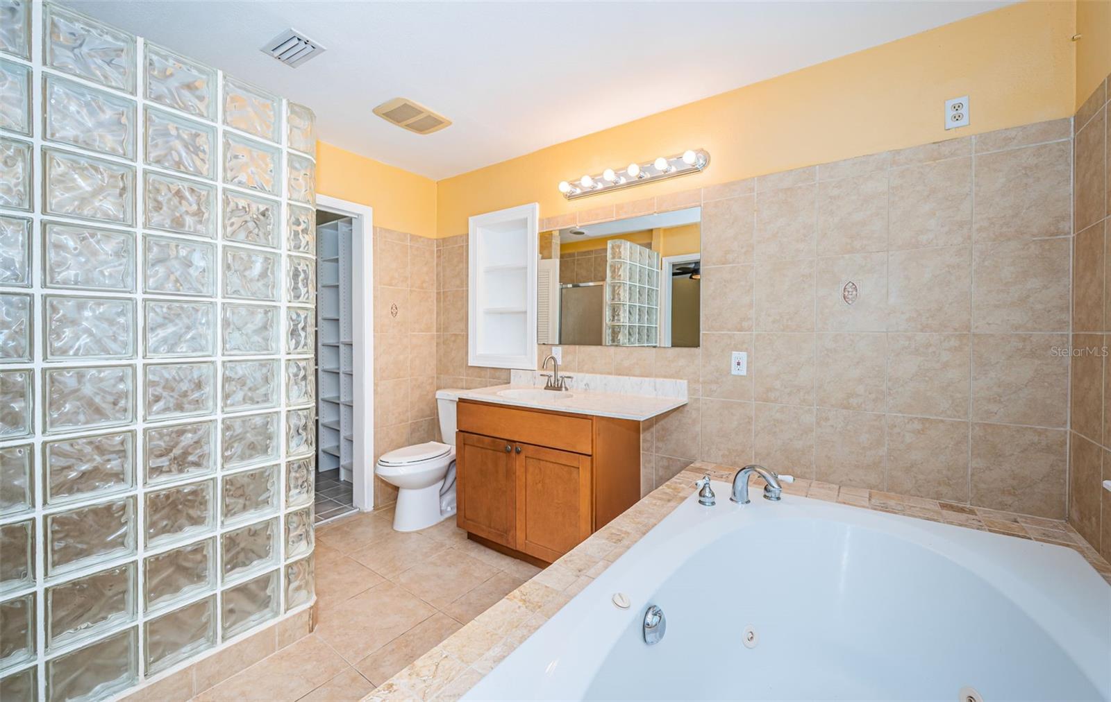 7051 HIBISCUS AVE S, SOUTH PASADENA, FL, 33707