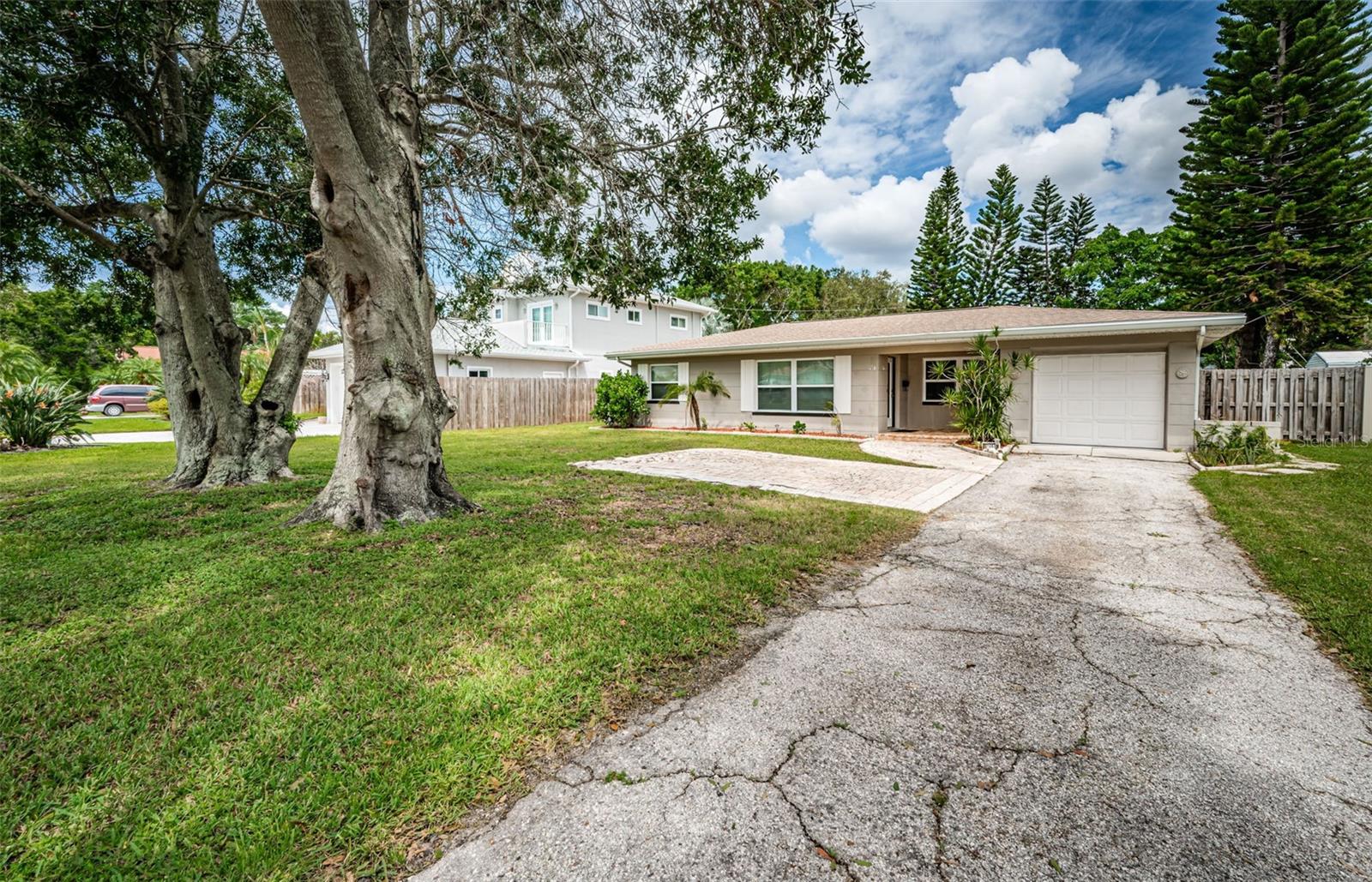7051 HIBISCUS AVE S, SOUTH PASADENA, FL, 33707