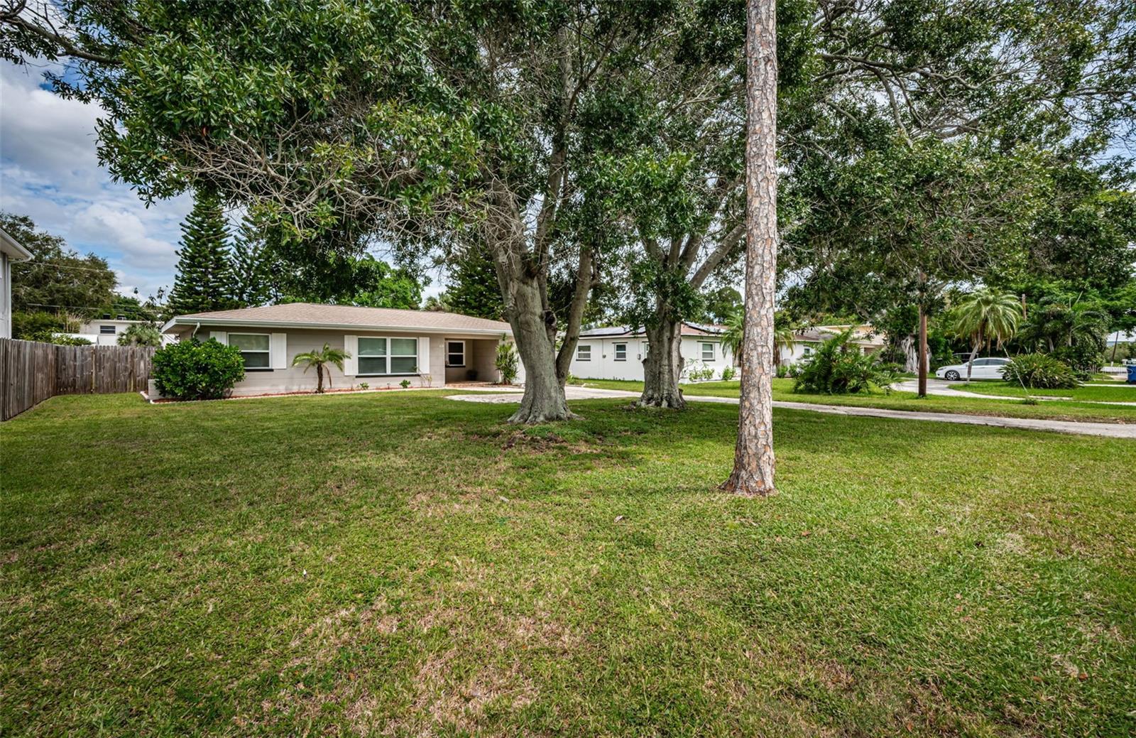 7051 HIBISCUS AVE S, SOUTH PASADENA, FL, 33707