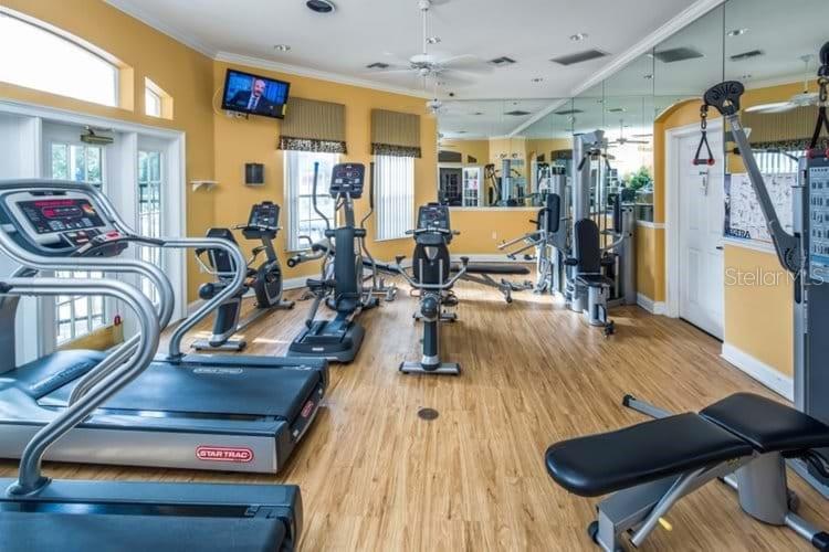8413 BLUE LAGOON DR, KISSIMMEE, FL, 34747