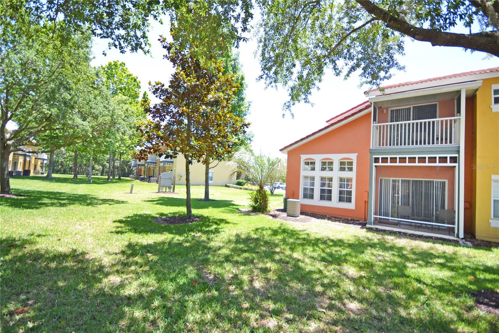 8413 BLUE LAGOON DR, KISSIMMEE, FL, 34747