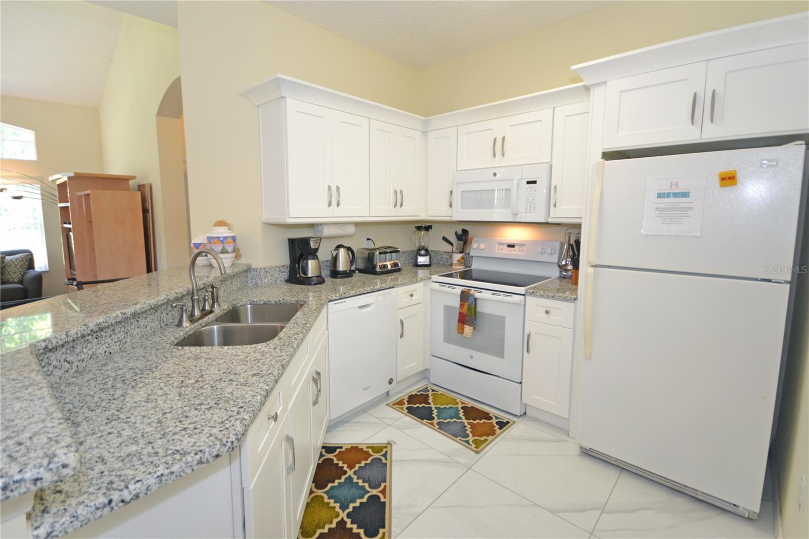 8413 BLUE LAGOON DR, KISSIMMEE, FL, 34747