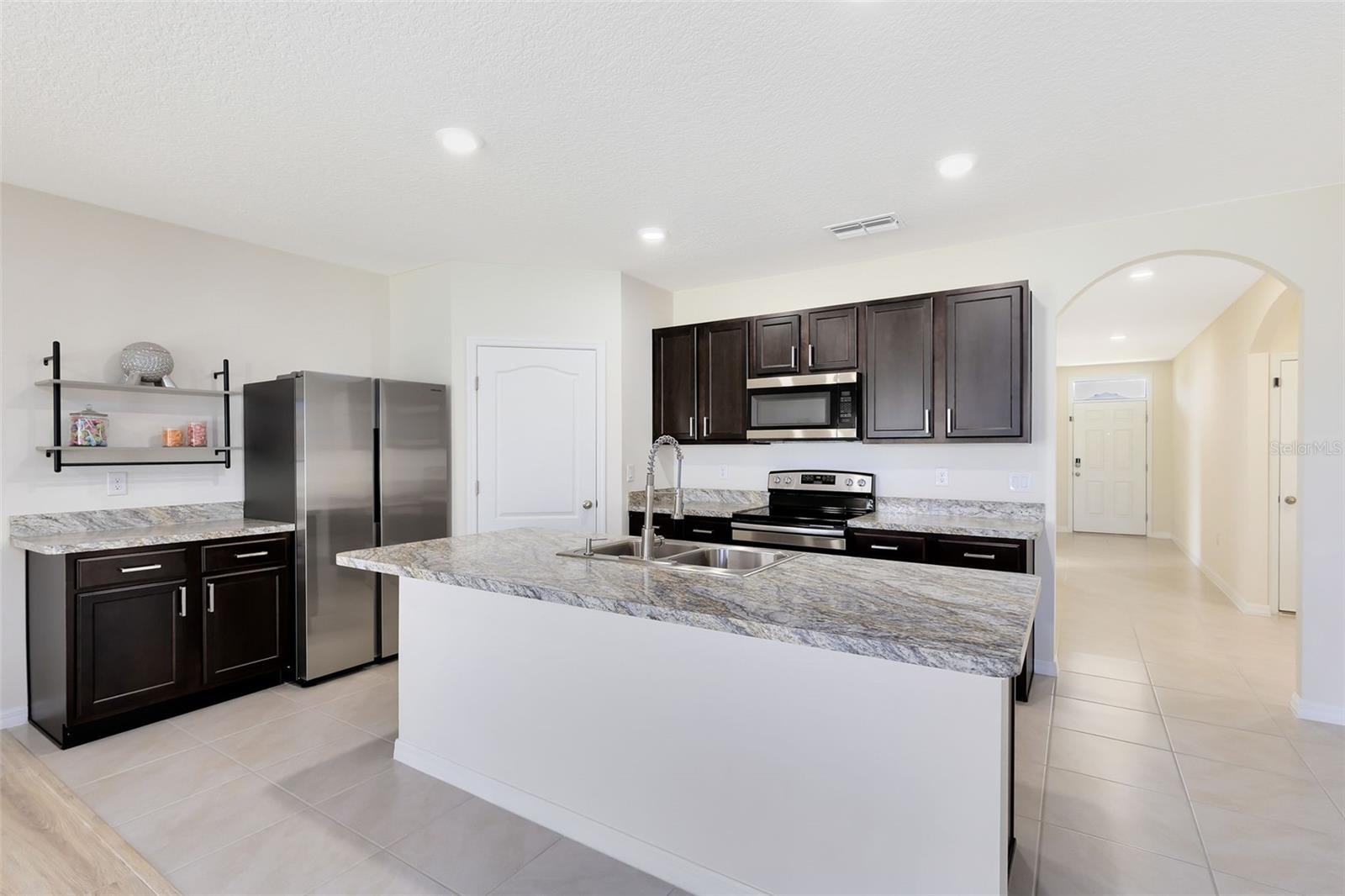 693 PEYTON BROOKE WAY, WINTER HAVEN, FL, 33881