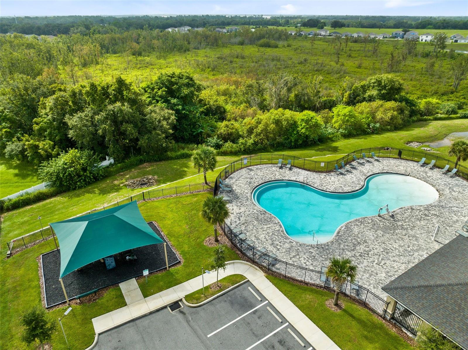 693 PEYTON BROOKE WAY, WINTER HAVEN, FL, 33881