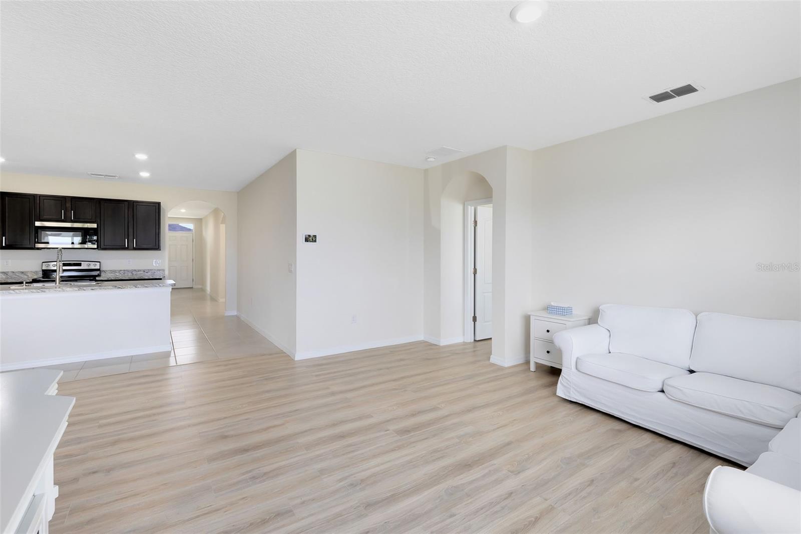 693 PEYTON BROOKE WAY, WINTER HAVEN, FL, 33881