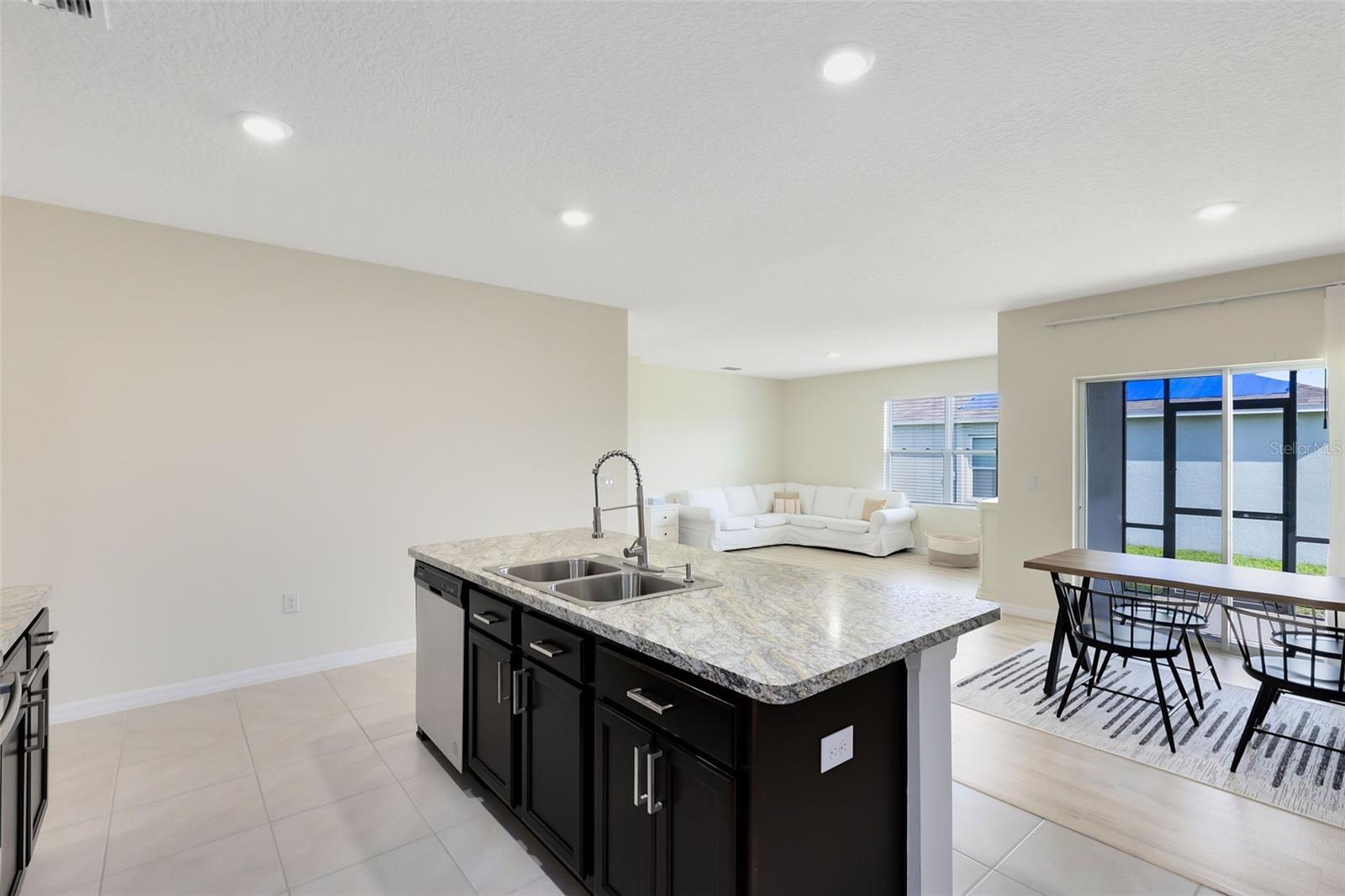 693 PEYTON BROOKE WAY, WINTER HAVEN, FL, 33881
