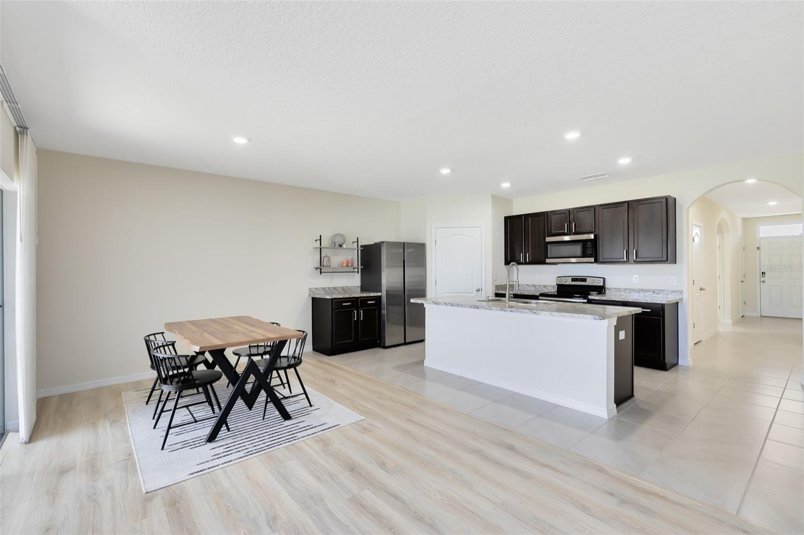 693 PEYTON BROOKE WAY, WINTER HAVEN, FL, 33881