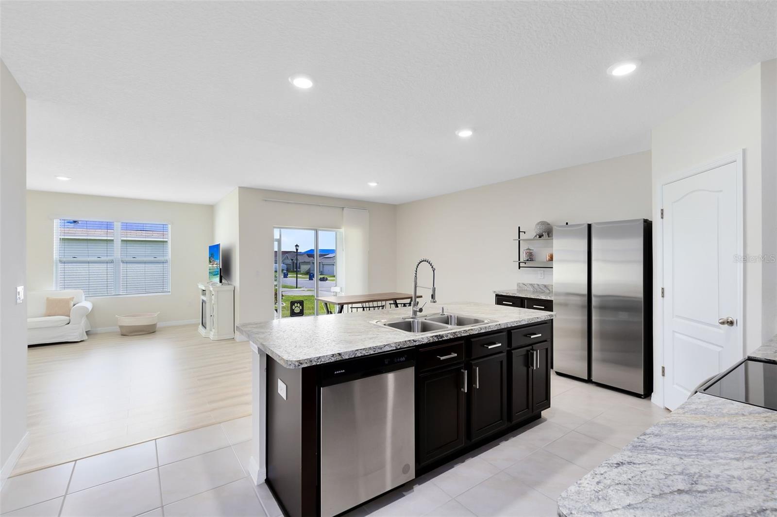 693 PEYTON BROOKE WAY, WINTER HAVEN, FL, 33881