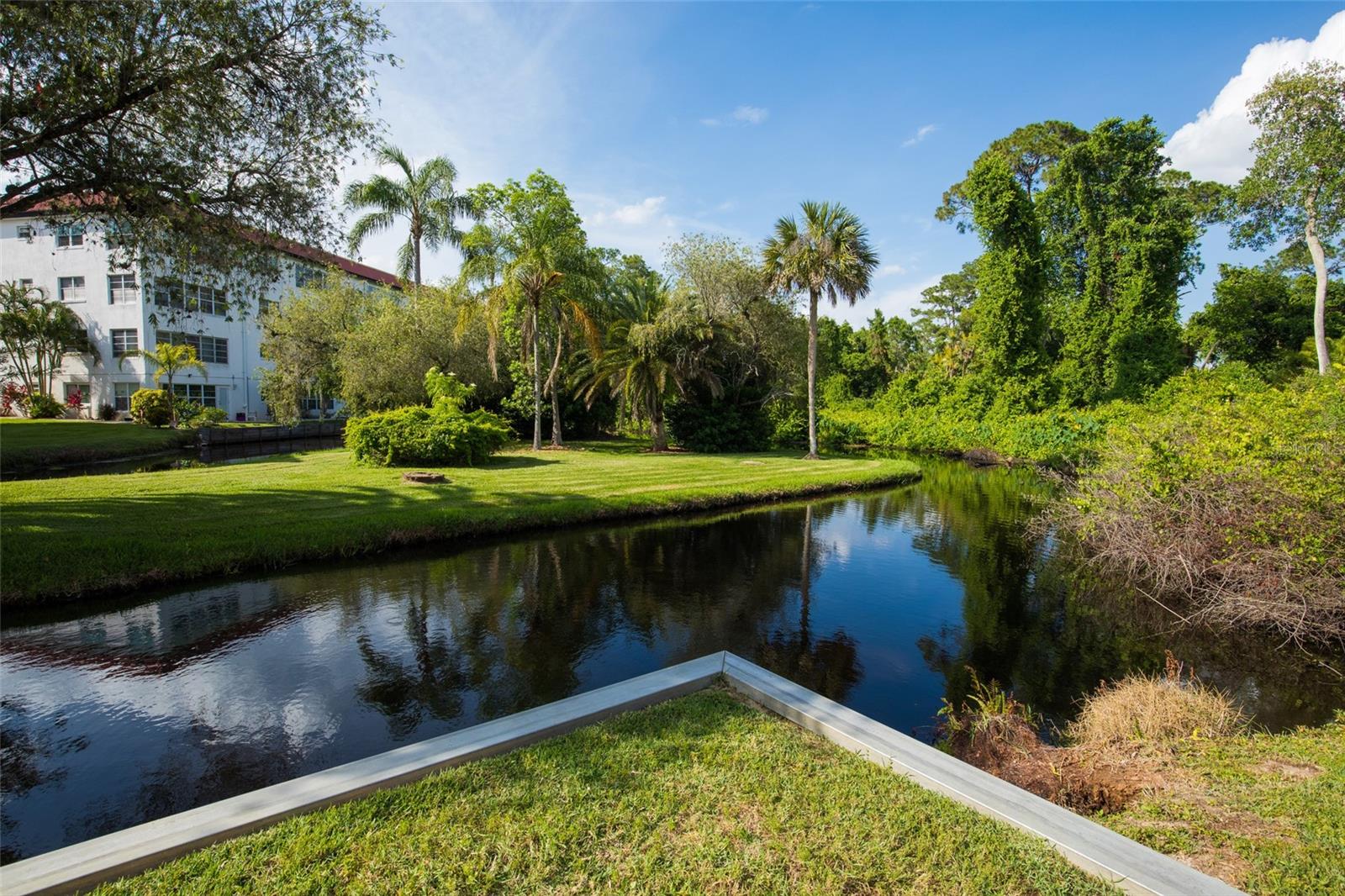 P4931920 Property Photo