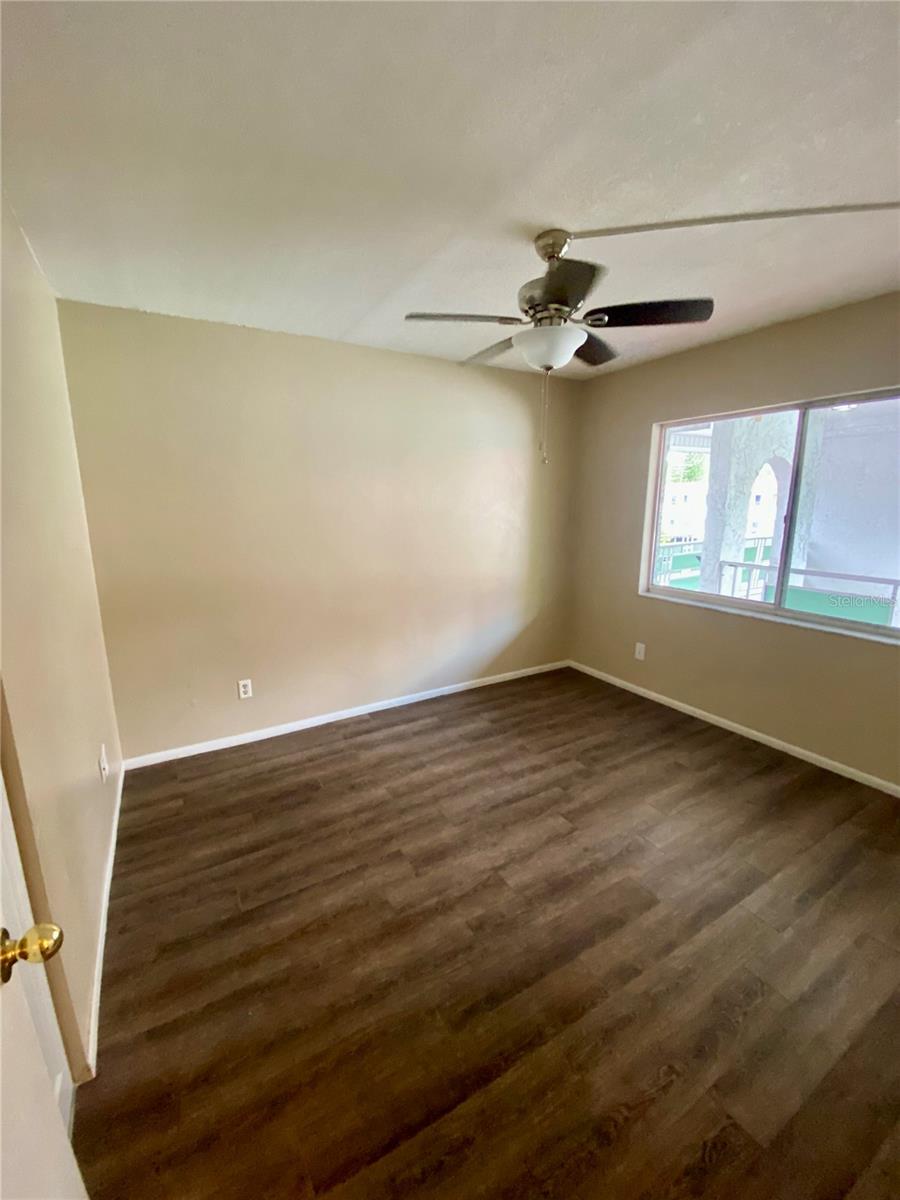 P4931920 Property Photo