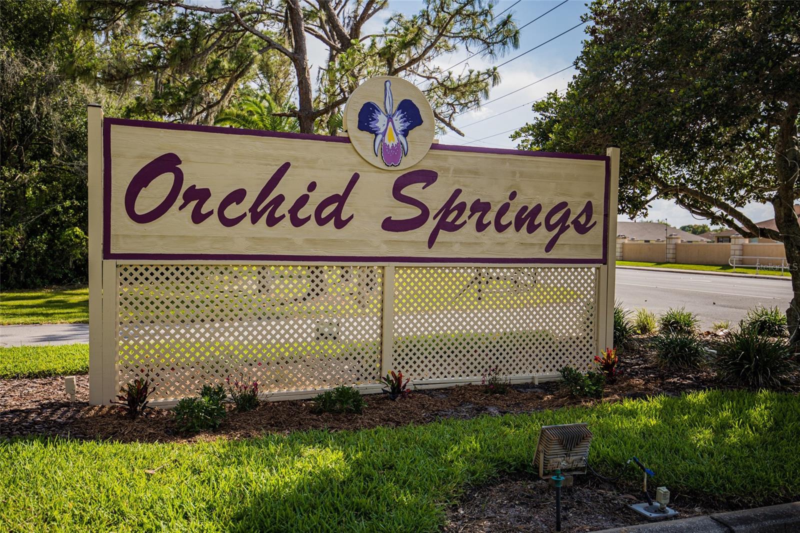 P4931920 Property Photo