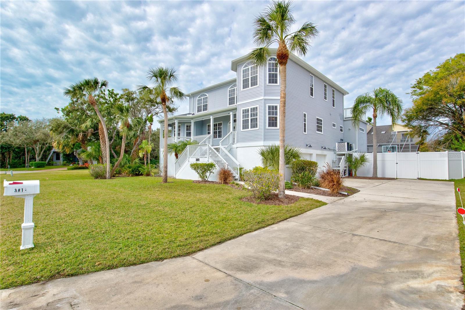 3811 BAYSIDE CIR, BRADENTON, FL, 34210