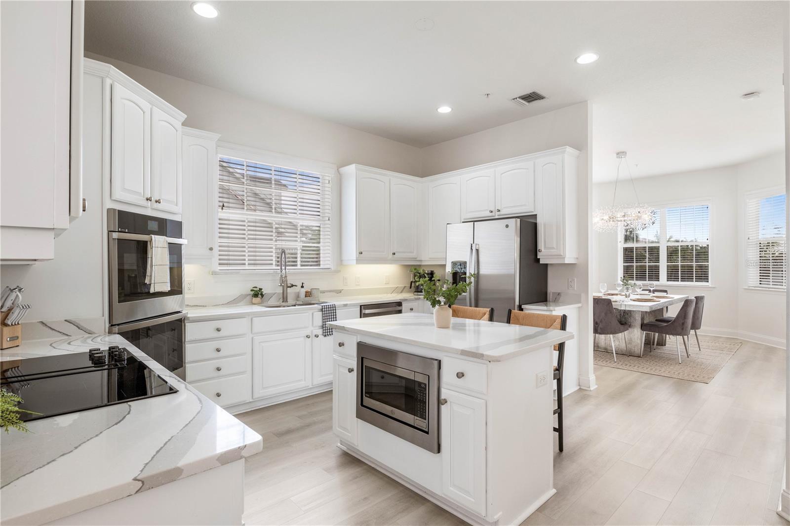 3811 BAYSIDE CIR, BRADENTON, FL, 34210